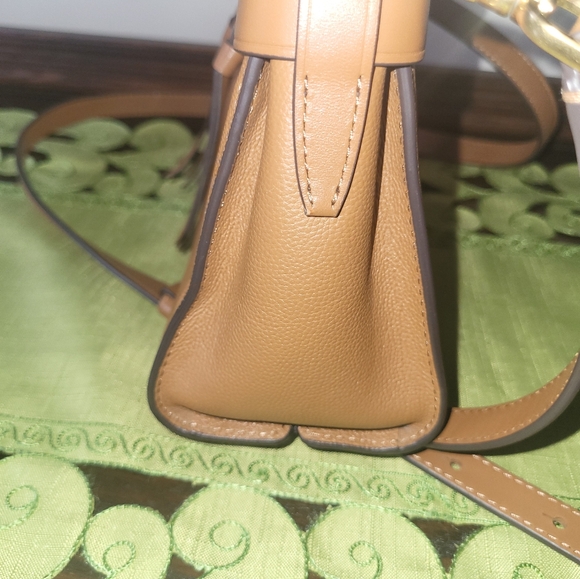 Kate Spade Tan Leather Crossbody Bag - Picture 5 of 8